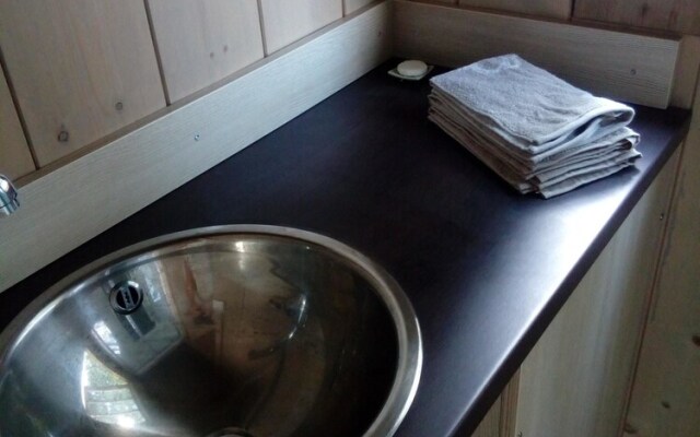 Chalet With one Bedroom in Cahuzac-sur-vère, With Furnished Garden