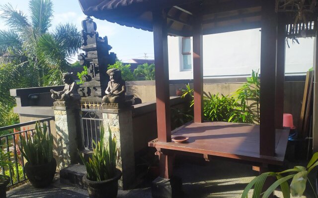 OYO 3912 Wahyu Residence Bali