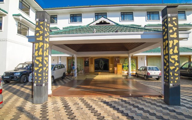Golf View Hotel & Suites
