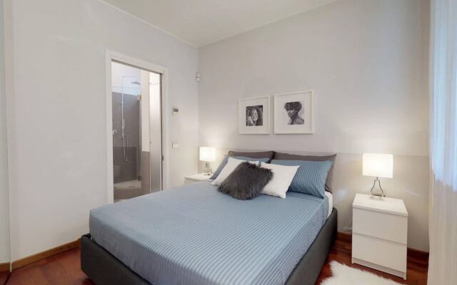Design Apartment near Duomo Square
