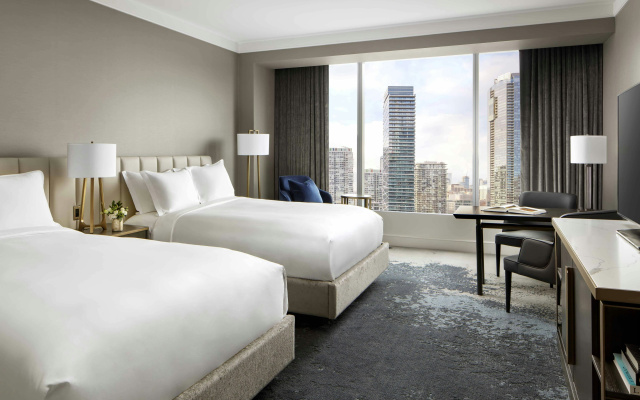 The Ritz-Carlton, Toronto