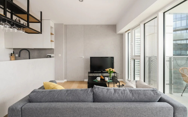 Apartment Dzielnica Cesarska by Renters