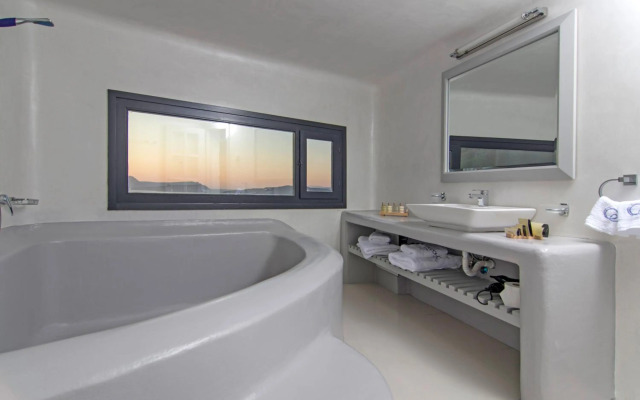 Grand Ambassador Santorini Hotel