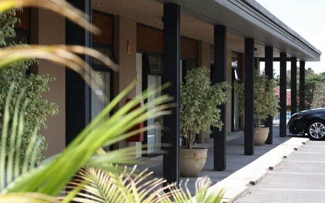 Tonsley Hotel