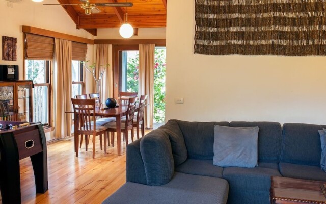 Mystic View Cottage Wandiligong