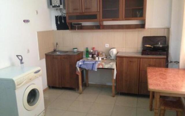 WOHNUNG