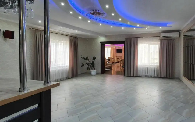 Hotel KONUS