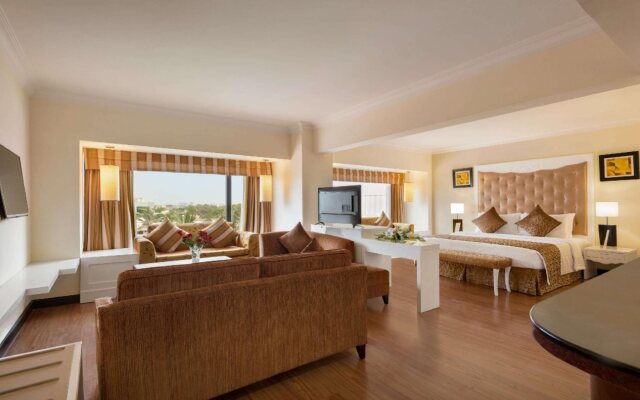 Ramada Plaza by Wyndham Karachi Airport Hotel