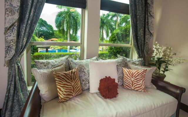Bella Vista 3F- 3 bdr 3 1/2 Bath Family