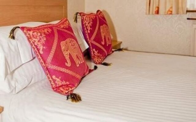 Tudor Rose Original Hotel