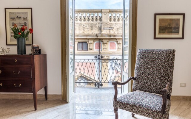 Sant'Elia Prestige Apartment with balcony