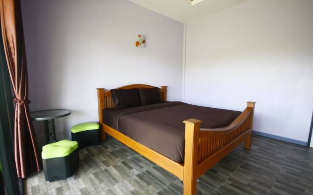 Wangthong Beach Resort