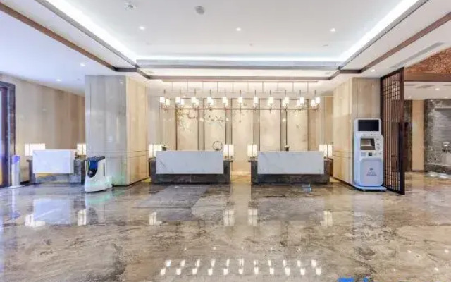 Rezen Hotel