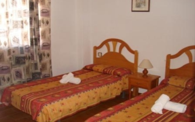 Marc Apartments