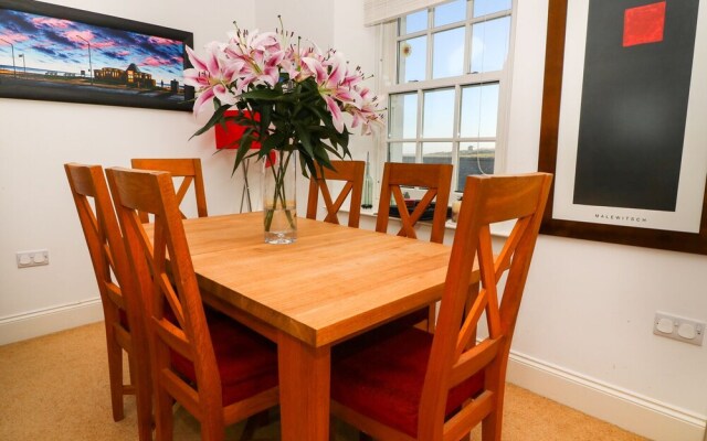 2 Lighthouse Cottage, Barrow-in-Furness