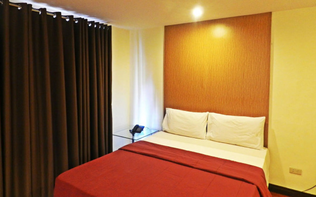 Salcedo Suites