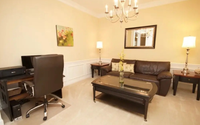 Poolside Charm 3 Bedroom Condo