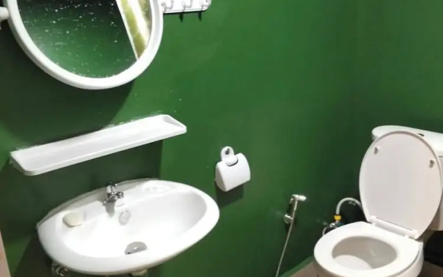 Crowd Free own Pace and Space