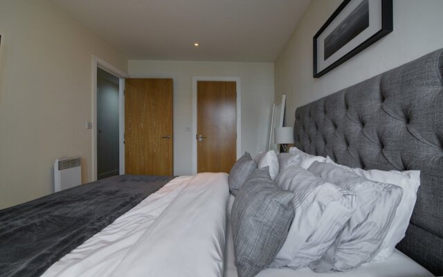 Spacious & Modern, 2BR in Manchester City Centre