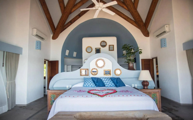 Villa El Murmullo by La Casa Que Canta