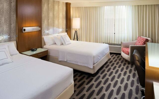 Courtyard Minneapolis Downtown