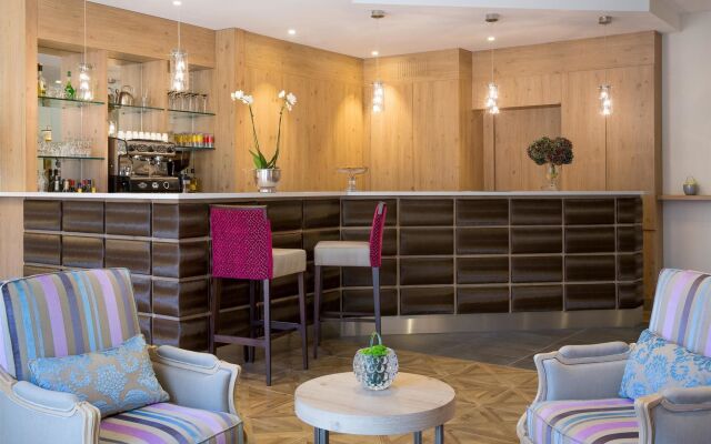 Hôtel Le Rive Droite & Spa