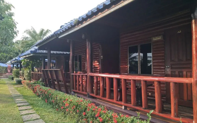 Hadson Resort