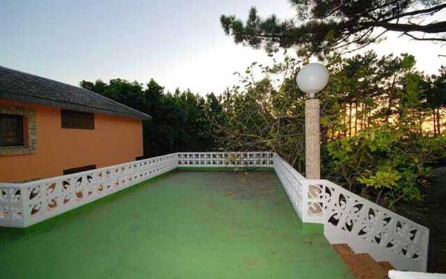 Chalet with 4 Bedrooms in San Vicente Del Grove, with Enclosed Garden - 200 M From the Beach