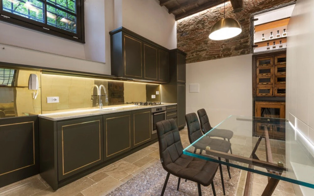 La Bottega del Ferro by Mmega