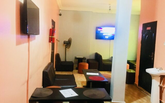 Esporta Suites Yaba