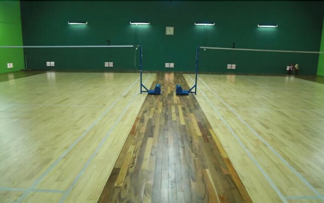 Field View Holiday Resort Hotel