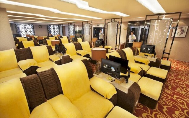 Huangjingang Holiday Hotel