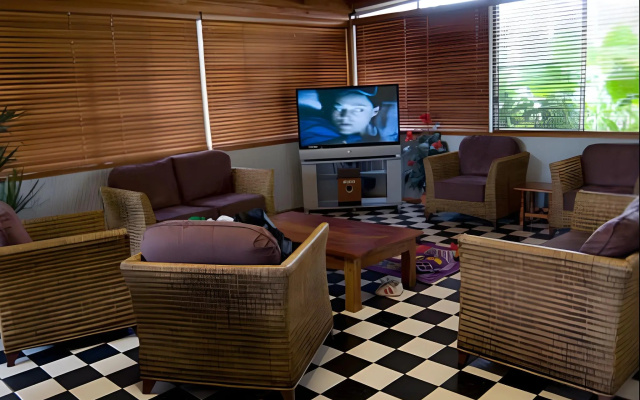 Barrier Reef Motel