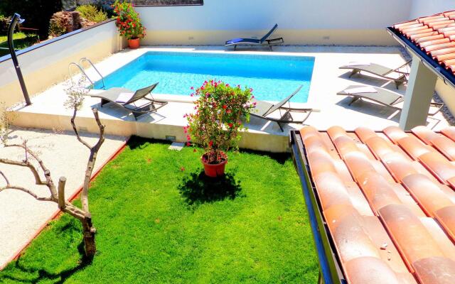 Cozy Holiday Home in Valtura With Swimming Pool