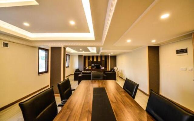 Pointer Hotel