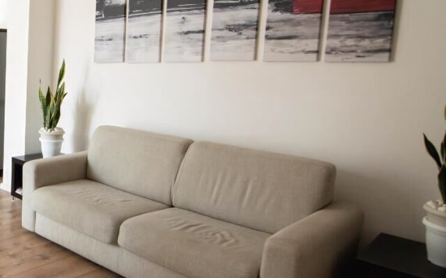 Sunny Apartment Bari