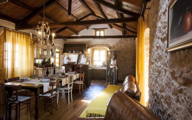 Casa Vecia