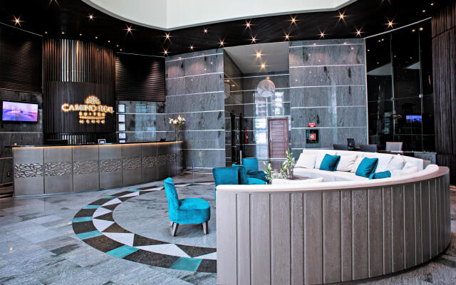 Suites Camino Real