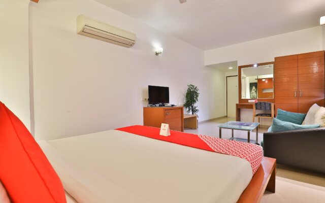 OYO 13372 Hotel Laksh Residency