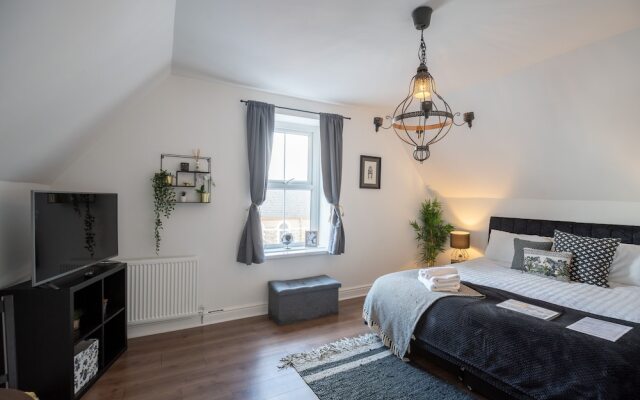 Phnix Central Luxury Accommodation