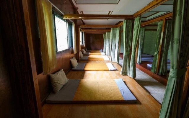 Suanpa Resort (SHA Extra Plus)