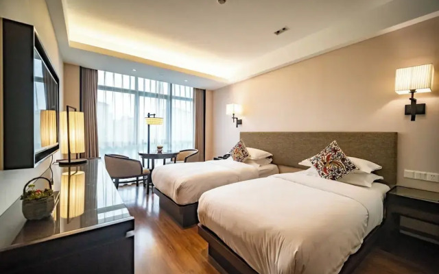 SSAW Boutique Shanghai South Xuhui RiYueGuang