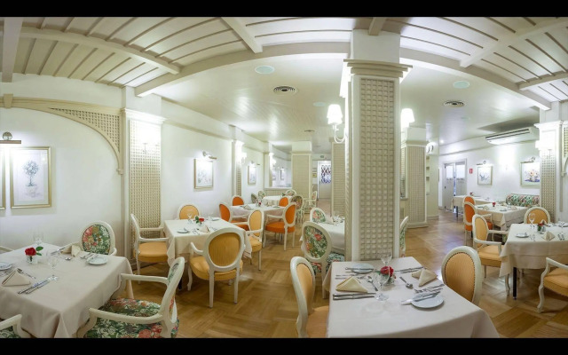 Hotel Lancaster