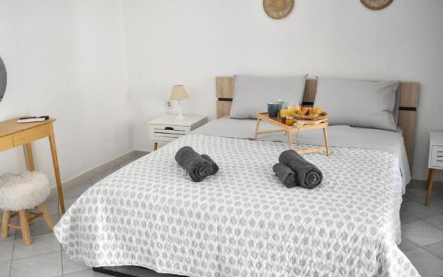 Raeti Cretan Guesthouse