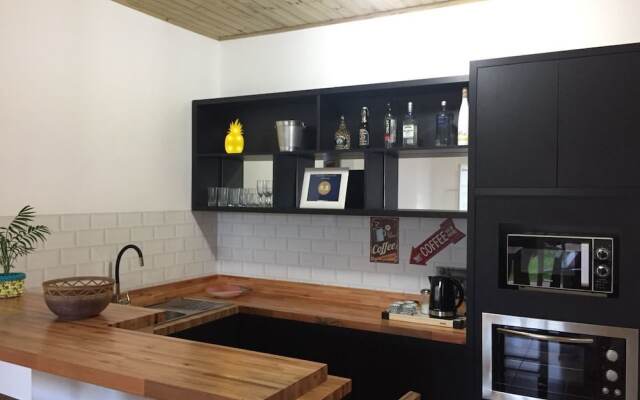 Casa Larrosa