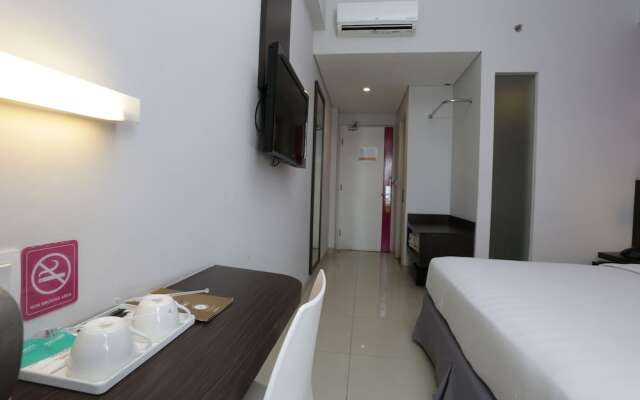 RedDoorz Plus near Mall Bali Galeria