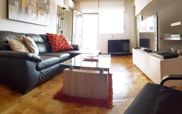 Modern and Comfortable Madrid Flat