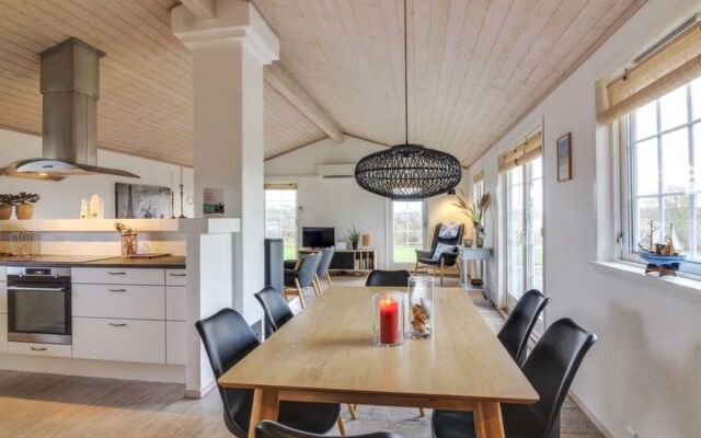 "Falk" - 700m from the sea in NW Jutland