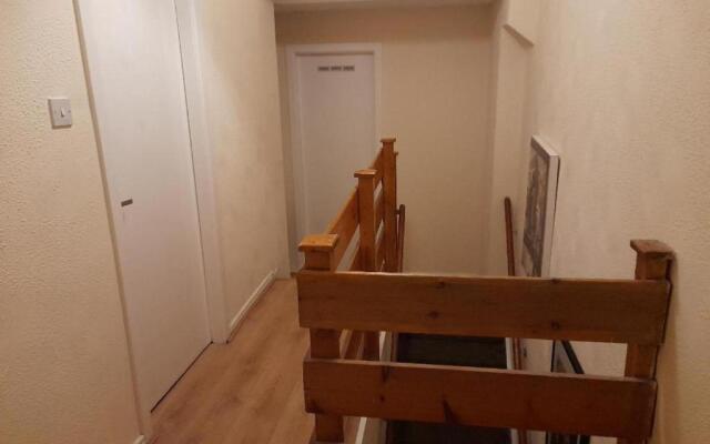 Immaculate 3-bed House in Middlesbrough With Wifi