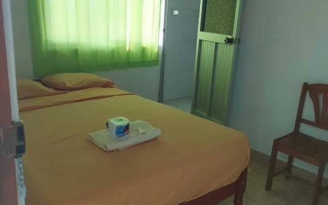 Puerto Pizarro Inn